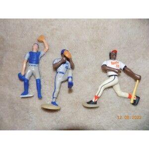 Lot of vintage MLB Baseball Player figures